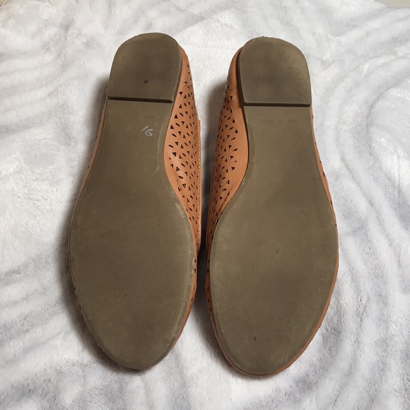 Report Laser-cut loafers - Picture 5 of 7